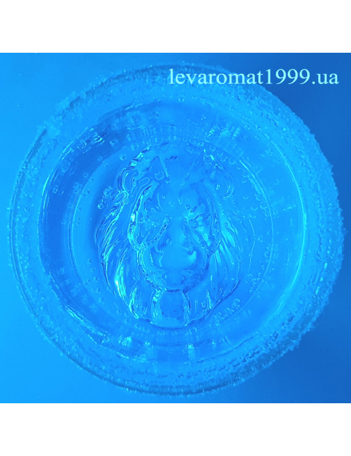 Тонік Коктейлі, що світяться, при ультрафіолетовому освітленні